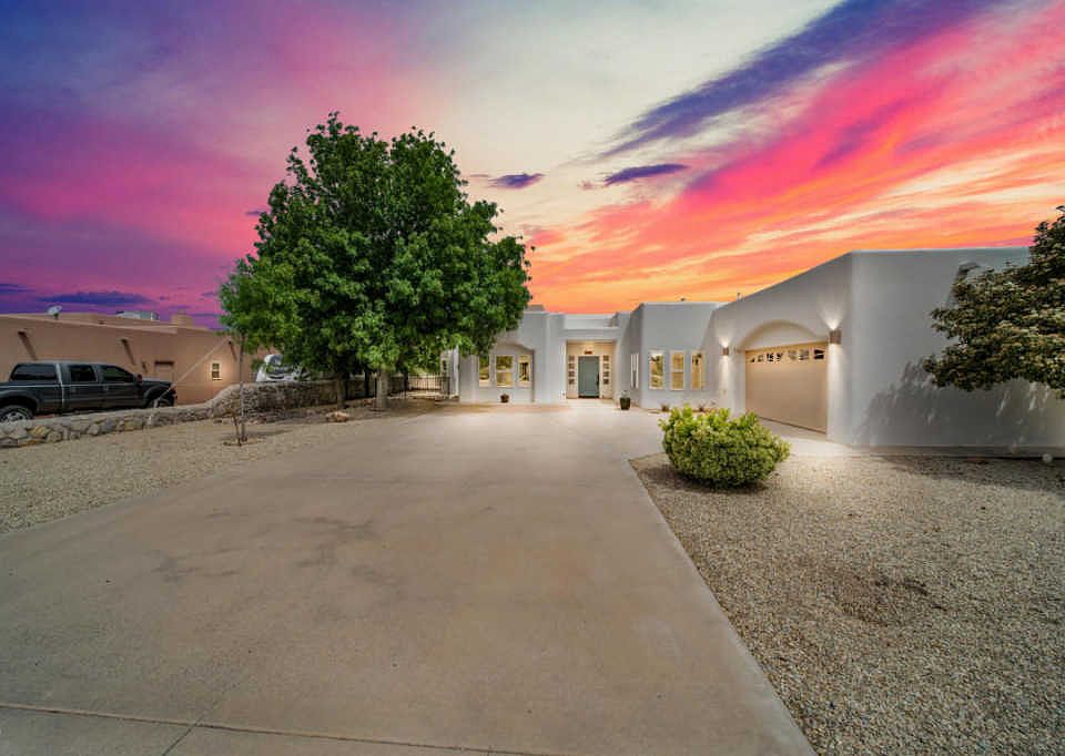 1st image of 3863 Stoney Brook Cir