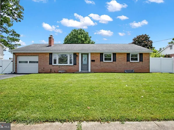 433 S 6th St, Denver, PA 17517