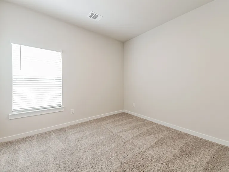 2213 Trailside Dr — Photo 17