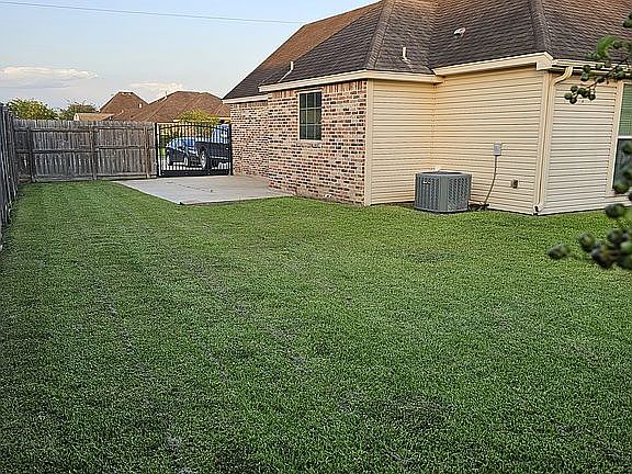 5th image of 6455 Kerrville Ln