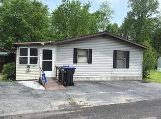 300 Ridge Rd TRAILER 109, Etters, PA 17319