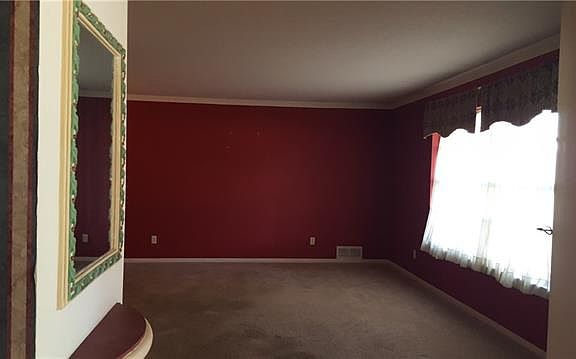 5th image of 1305 Patricia Ln