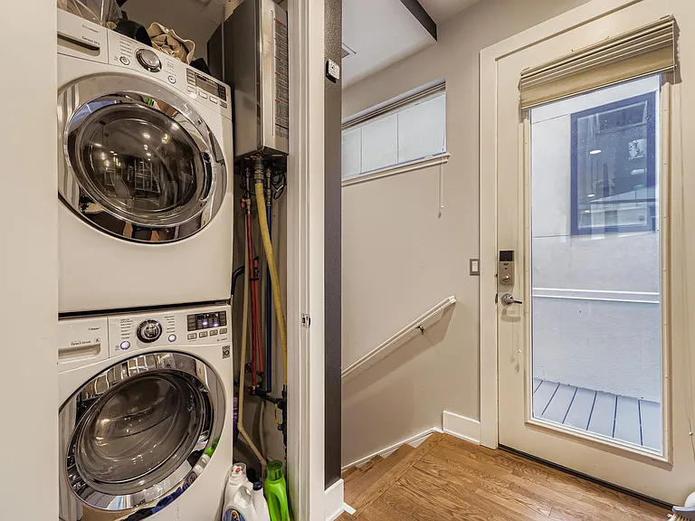 2115 W 32nd Ave #3 — Photo 23