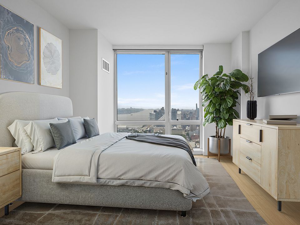 1st image of 605 W 42nd St APT 26E