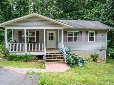 20 McTindal Cir, Asheville, NC, 28803