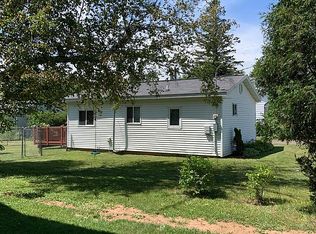 626 Farrell Rd, Duluth, MN 55811