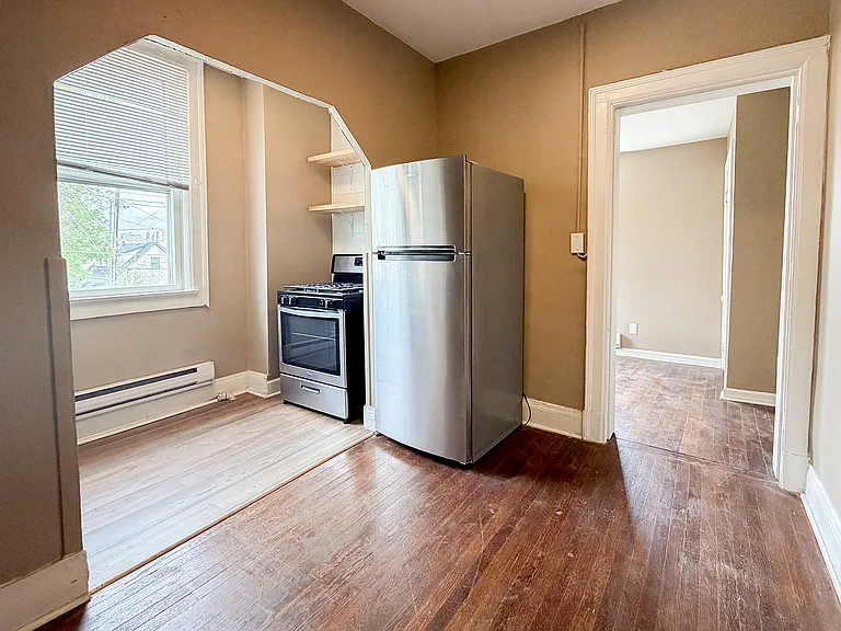 1717 N Talbott St #T8 — Photo 4