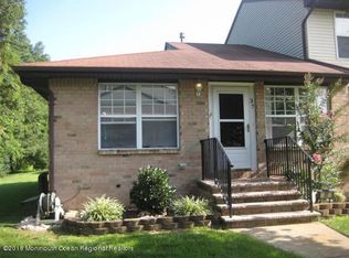 37 Kitty Ct, Brick, NJ 08724