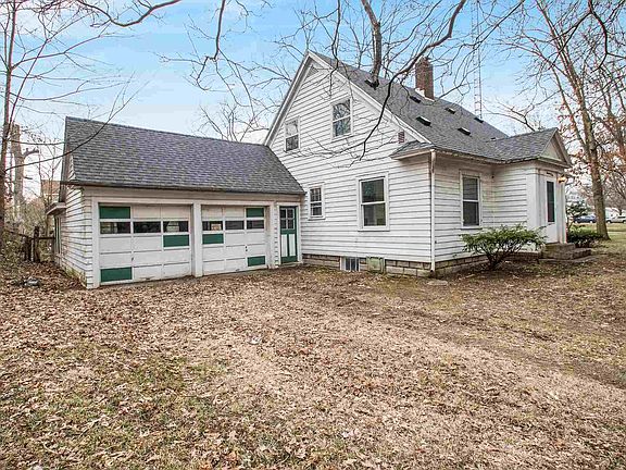 3rd image of 1302 Wilson Ave