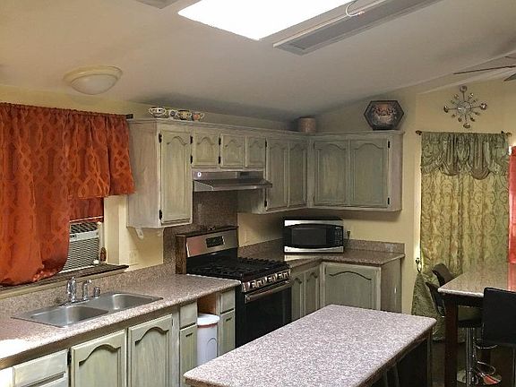2nd image of 500 W 10th St Spc 83