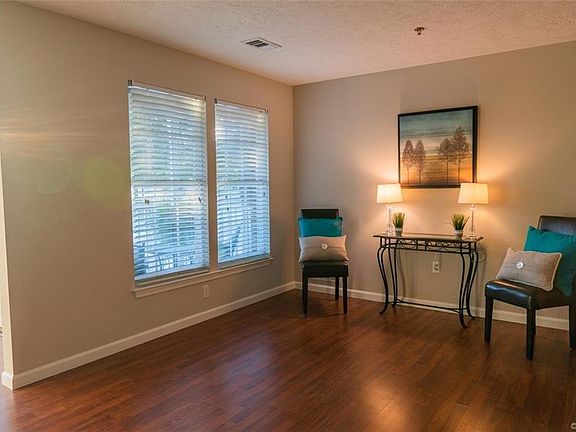 3rd image of 10209 Wolfe Manor Ct #7