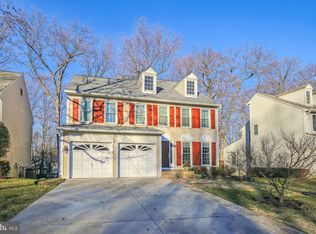 9120 Wood Pointe Way, Fairfax Station, VA 22039