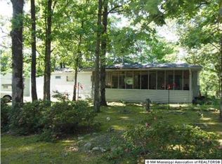 76 County Road 5007, Como, MS 38619