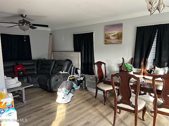 4th image of 130 Ramgate Road