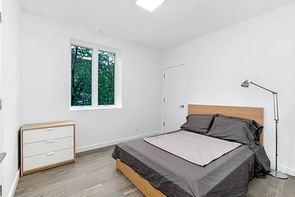 Rented by Compass | media 8