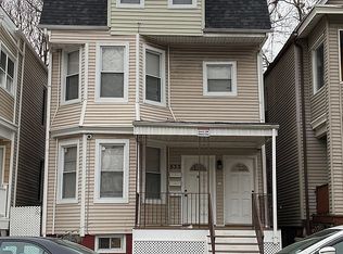 533 S Clinton St, East Orange, NJ 07018