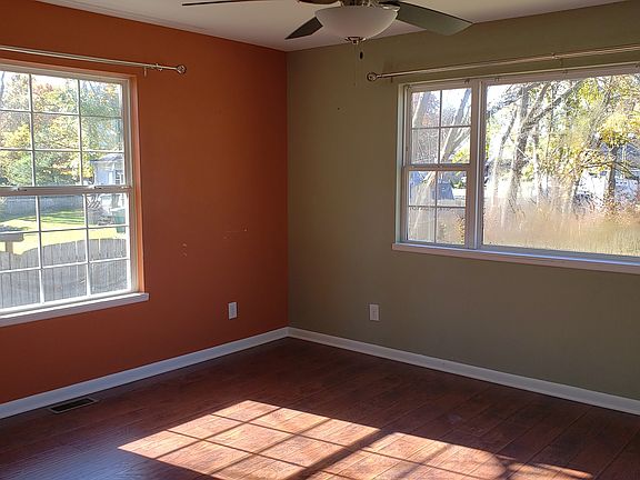 4th image of 11879 E Shore Dr