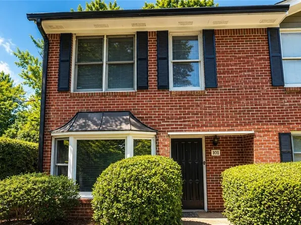 101 Oakmont Ln, Norcross, GA 30093