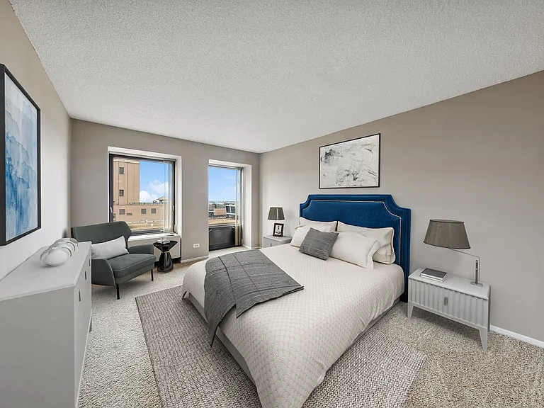 Axis Apartments and Lofts — Photo 38