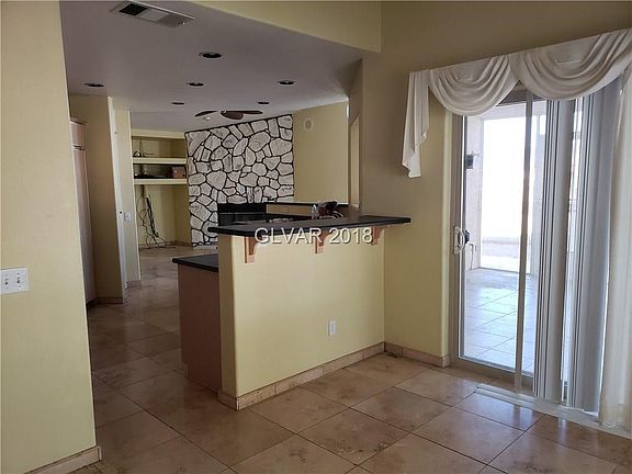 5th image of 2341 S Yucca Terrace Ave