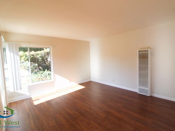 4th image of 152 N Murphy Ave
