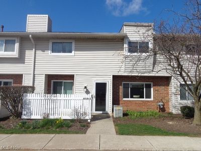 4310 Hyde Park UNIT 3, North Olmsted, OH, 44070