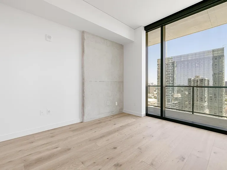 610 Davis St #2712 — Photo 14