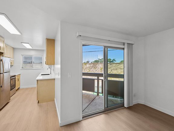 4th image of 800 Morrell Ave #3