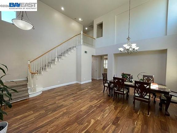 4th image of 6056 Silver Oak Cir