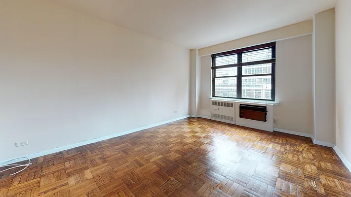 Rented by Bond New York | media 10