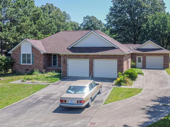 130 Terre Verte Blvd, Paducah, KY 42001