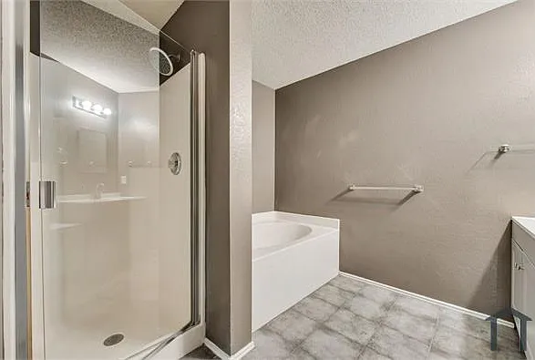 2217 White Pine Dr — Photo 10