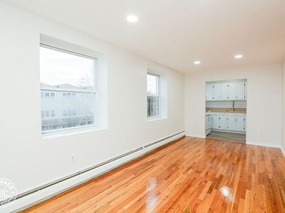 1st image of 1635 Prospect Pl #3