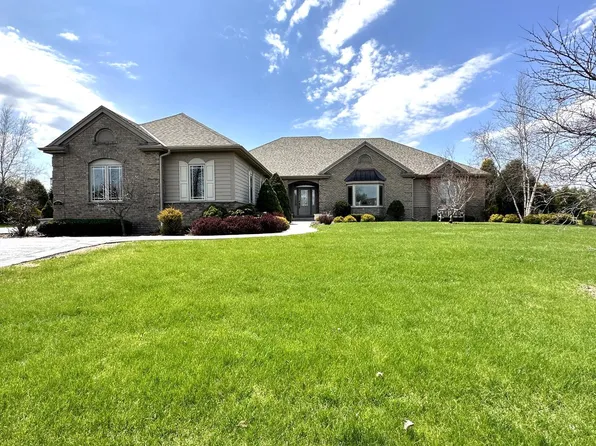 8449 White Oak COURT, Cedarburg, WI 53012