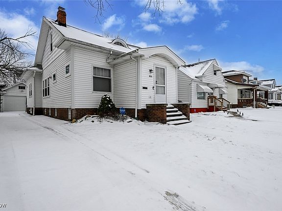 4th image of 4919 E 107th St
