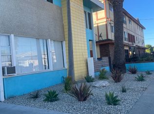 132nd Street (975), Hawthorne, CA 90250