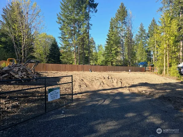 115 Robinwood Pl, Packwood, WA 98361