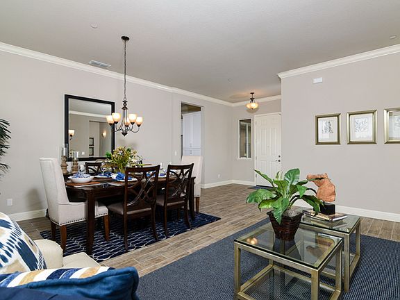 Interior Spruce Dining_6
