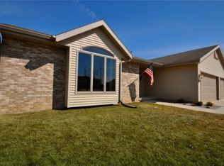 5123 Leanne Ln, Mc Farland, WI 53558