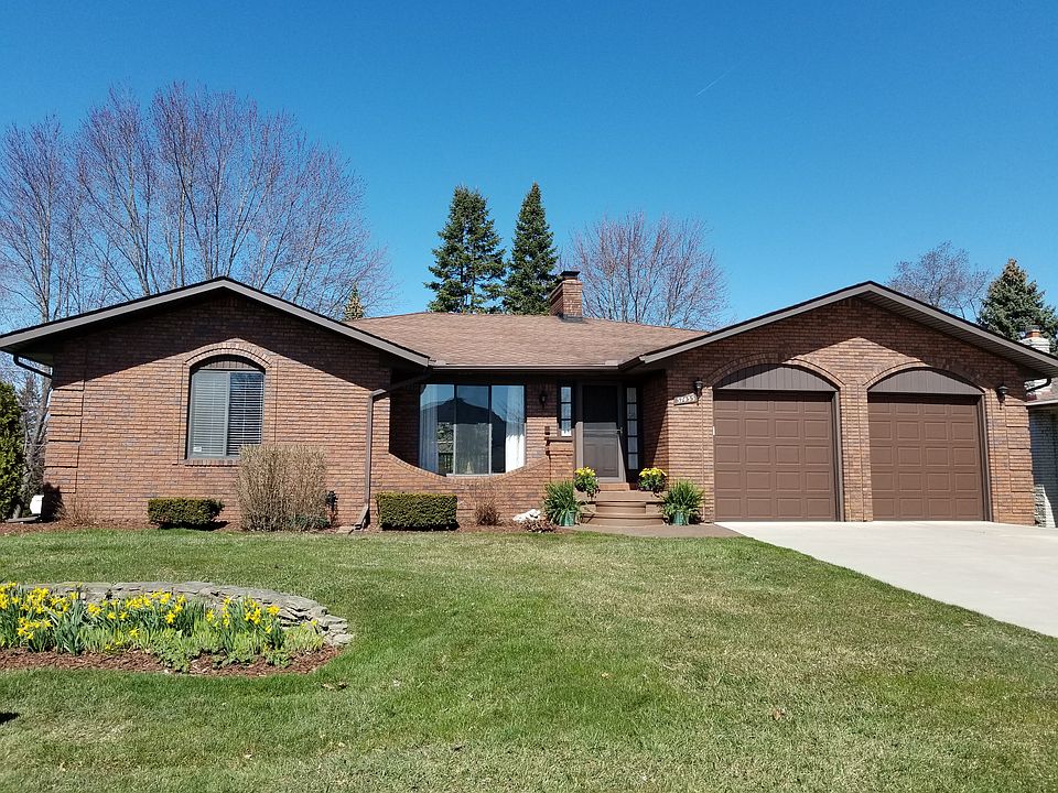 1st image of 37433 Pocahontas Dr