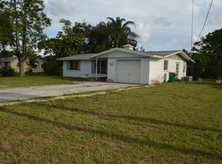 832 E 6th St, Englewood, FL 34223