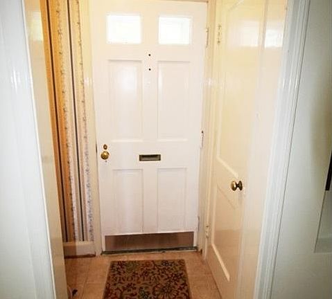 2nd image of 101 Byron Ave
