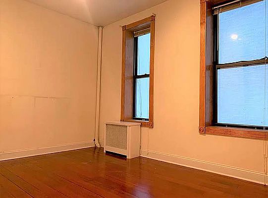 5th image of 274 W 19th St #2X