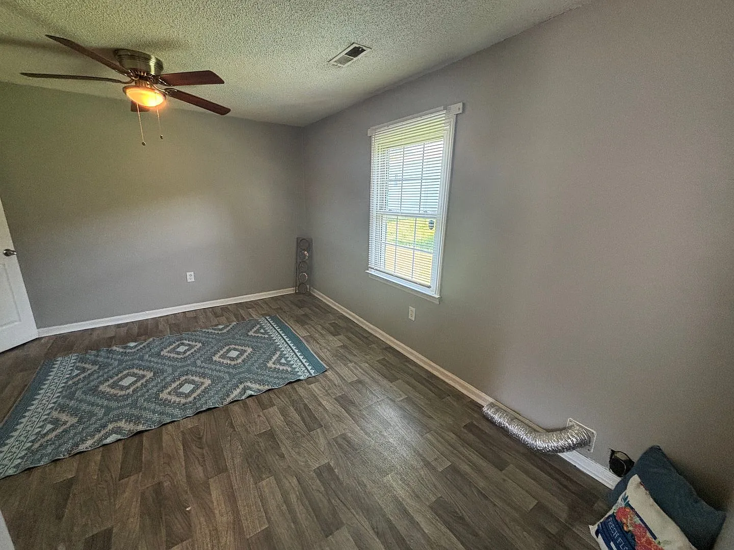 Osceola Apts — Photo 3