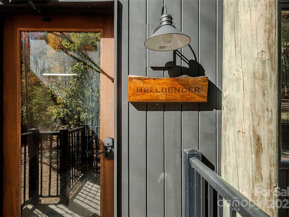 13th image of this home