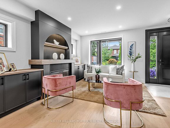 5th image of 561 Durie St