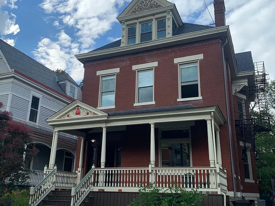 526 Howell Ave