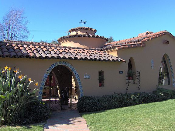 bull and matador weather vane