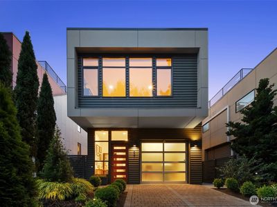 637 34th Avenue, Seattle, WA, 98122