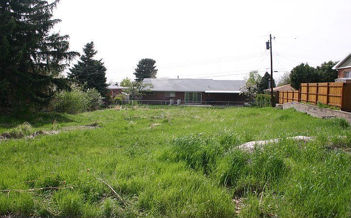 2nd image of 3818 S Ashland Dr